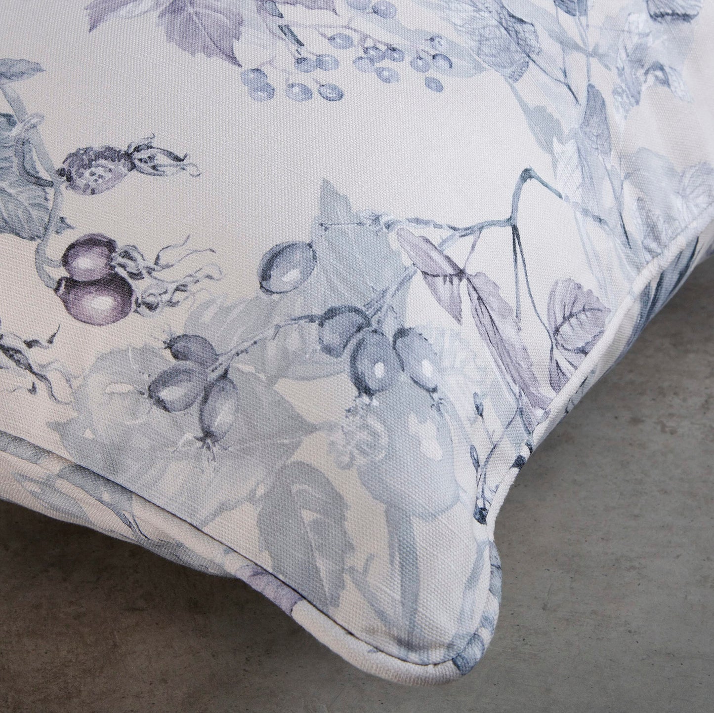 Maison d' Hermine Decorative Pillow Cover 100% Cotton, Toile Cushion Cover with Invisible Zipper for Bed, Living Room, Home Décor, Office, Sofa, The Miller - Denim - Spring/Summer (18"x18")
