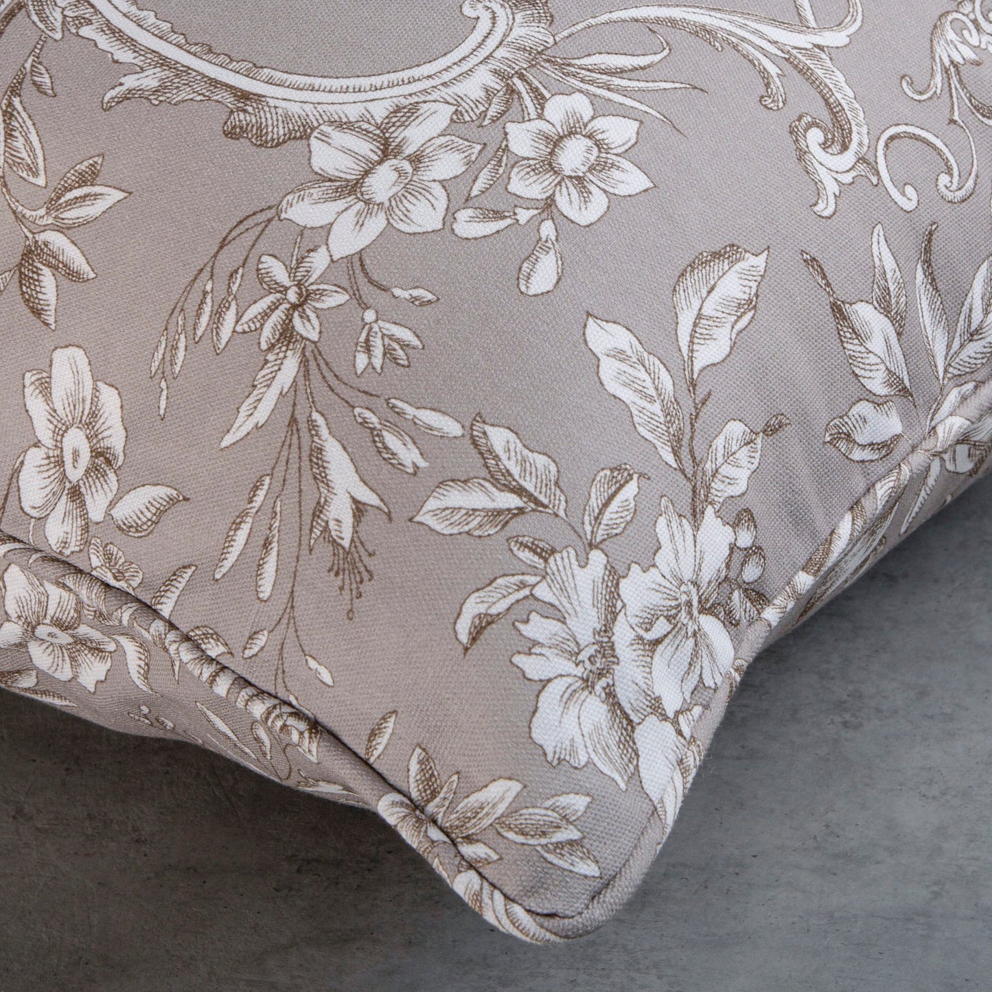 Maison d' Hermine Decorative Pillow Cover 100% Cotton, Toile Cushion Cover with Invisible Zipper for Bed, Living Room, Home Décor, Office, Sofa, The Miller - Denim - Spring/Summer (18"x18")